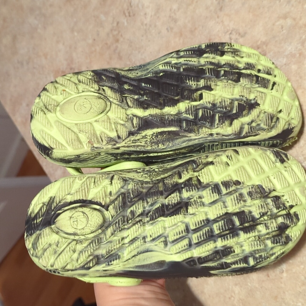 Toddler Boys Camouflage Slip On Sandals Size 11 12 - Picture 7 of 9